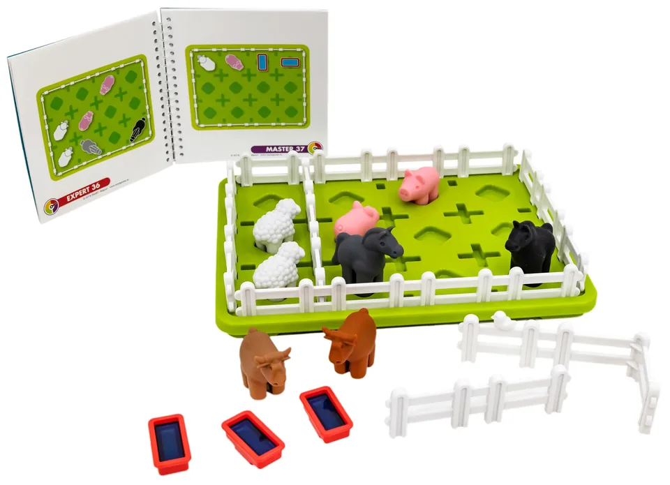 Smart Farmer board game challenge book, fences and animal pieces